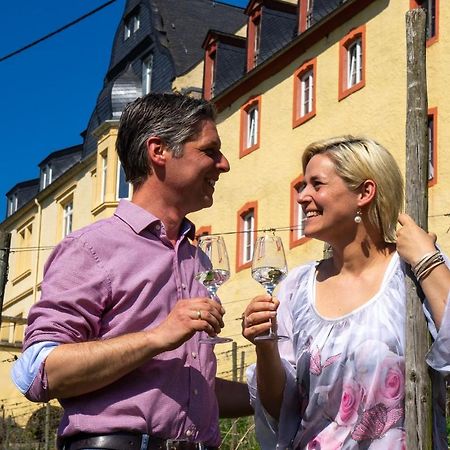 Kapelle - Urlaub Auf Dem Weingut Apartment Maring-Noviand Ngoại thất bức ảnh